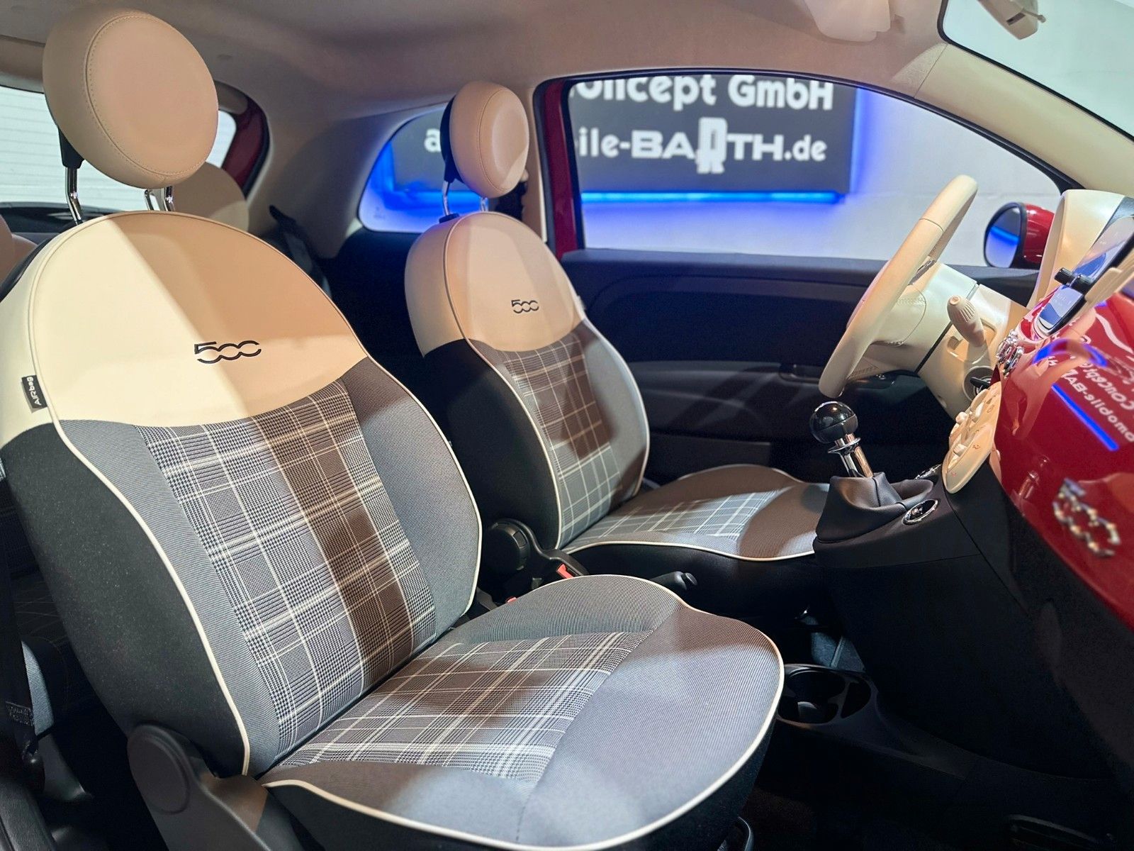 Fahrzeugabbildung Fiat 500 Lounge MildHybrid*Navi*City-Paket*