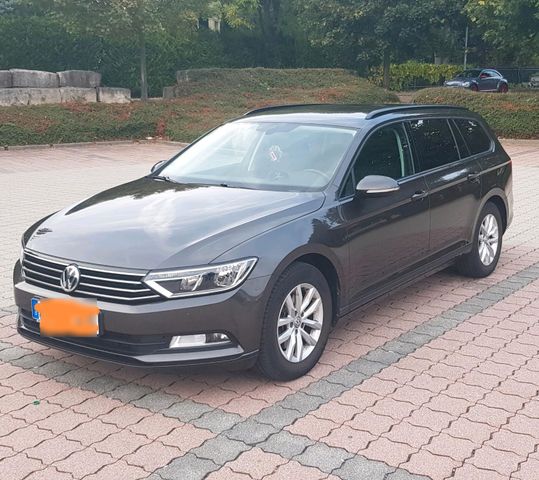 Volkswagen PASSAT VW VARIANT 2.0TDI B8 TRENDLINE