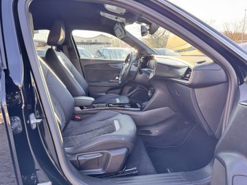 Bild 11 Opel Mokka-e Ultimate NAVI/SHZ+LHZ/PDC v+h+CAM/TOTWIN