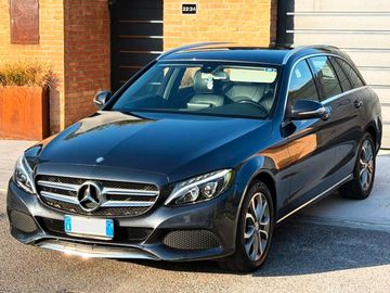 Mercedes C 220 - 3