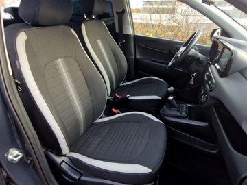 Hyundai i10 1.0 Edition 30 (67 PS) N-DesignDach foliert