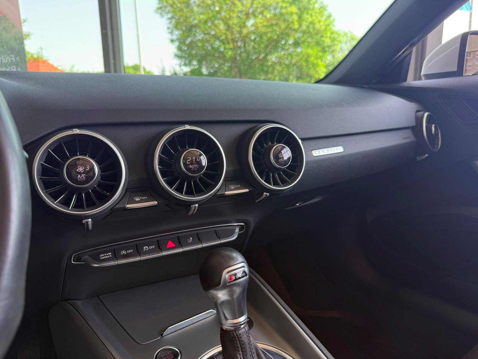 Audi TT Roadster 45 TFSI quattro *S-Line*SHZ*Navi*
