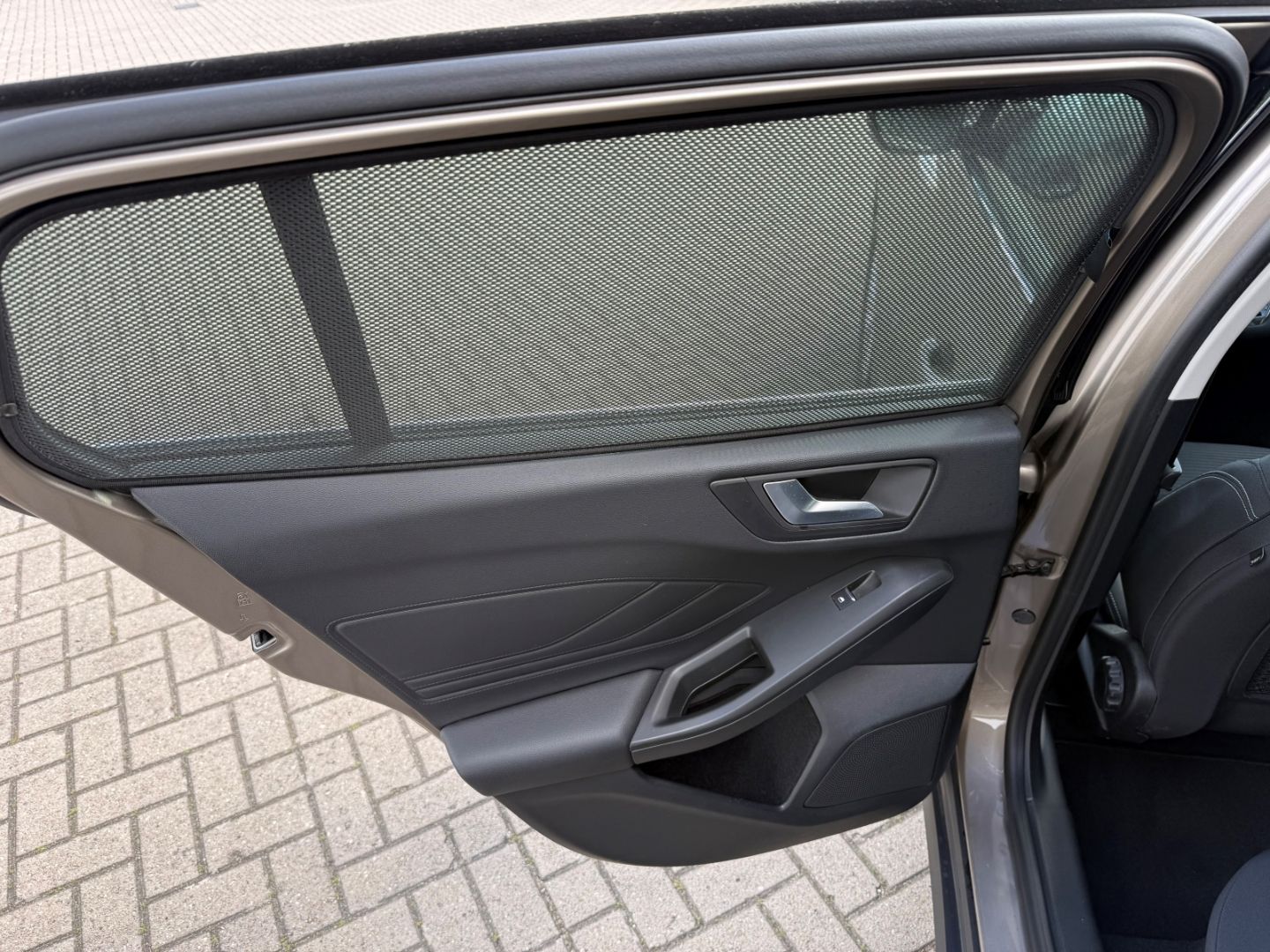 FORD Focus 1.0 EcoBoost Turnier Titanium Navi ACC AHK - Image 20