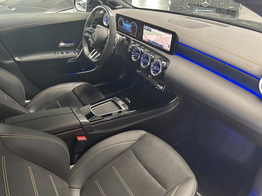 Mercedes-Benz CLA 45 AMG Shooting Brake