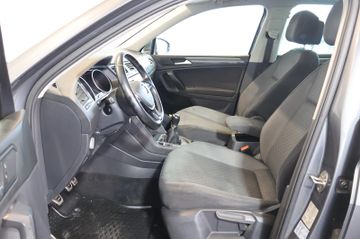 Volkswagen Tiguan 2.0 TDI Comfortline HUD+ACC+SIDE+PANO+AHK