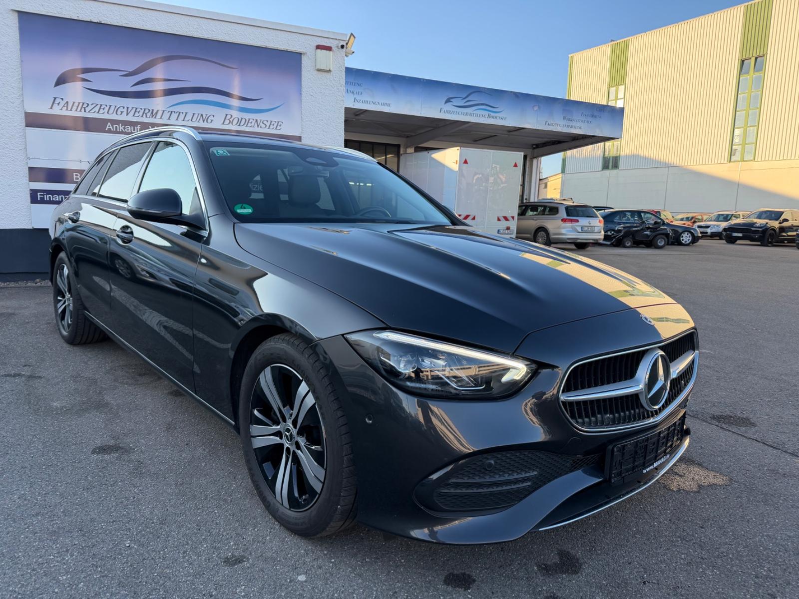 Mercedes-Benz C 220 d Head Up Virtual Kamera CarPlay MwSt.19 %