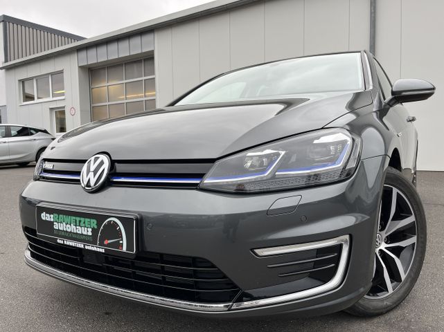 Volkswagen Golf e-Golf Comfortline CCS Wärmepumpe LED Navi 