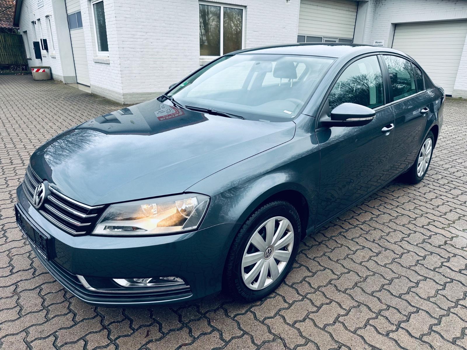 Volkswagen Passat Lim. Trendline BlueMotion