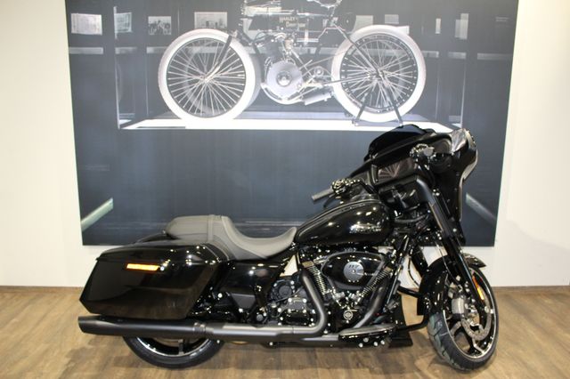 Harley-Davidson Street Glide Modell 2024 FLHX  Tageszulassung