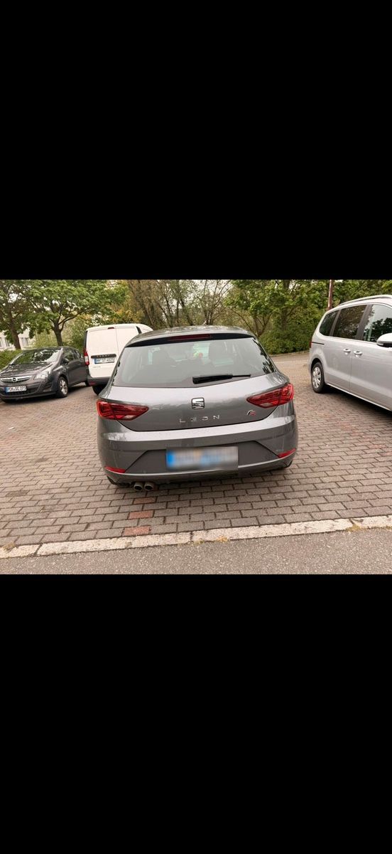 SEAT Auto Seat Leon FR
