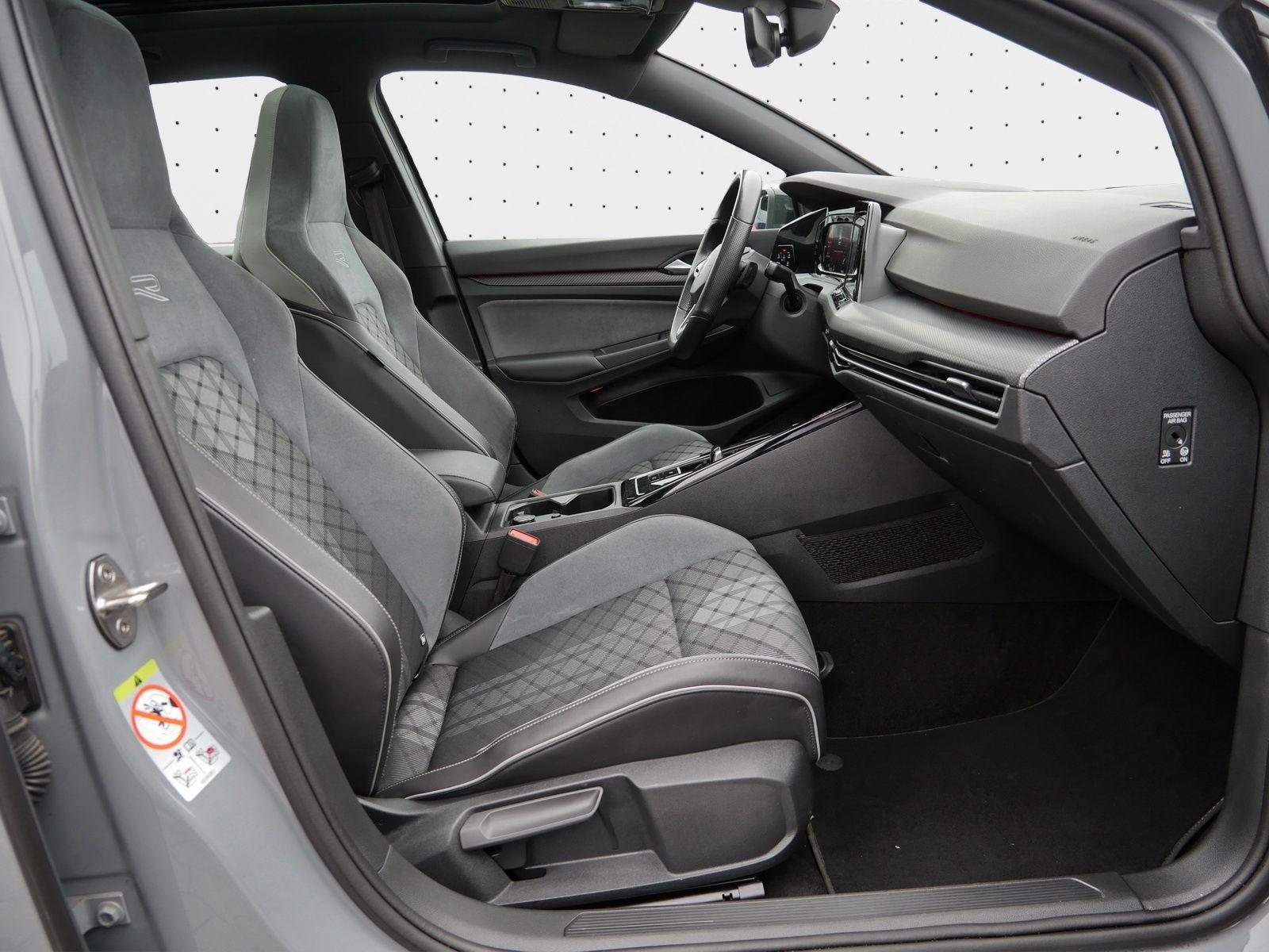 Volkswagen Golf Variant R-Line BlackStyle*Matrix*Pano*ACC*, миниатюра 4