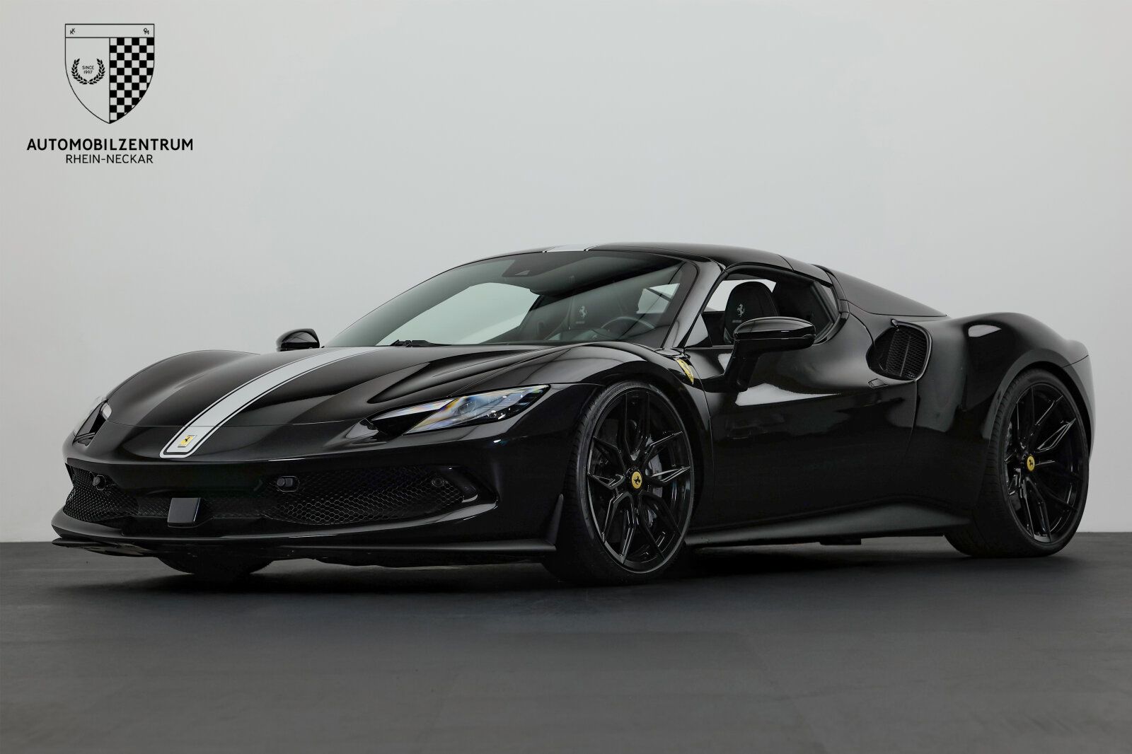 Ferrari 296 GTS - Bild 3