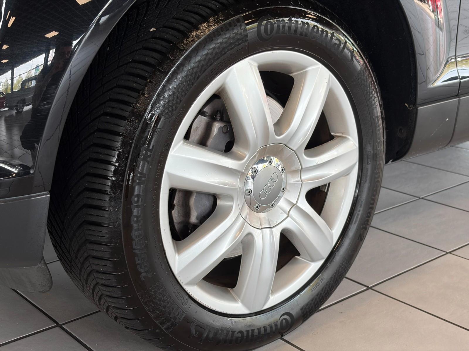 Audi Q7 3.0 TDI quattro 233 ch • 7 places • 1ère Main • GPS • Webasto • Attelage 3,5 t
