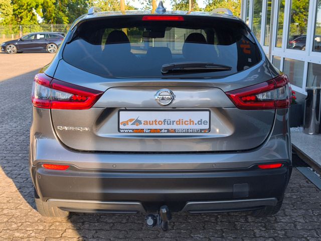 Nissan Qashqai Tekna*AHK*LED*Navi*SHZ*Kamera*PDC*