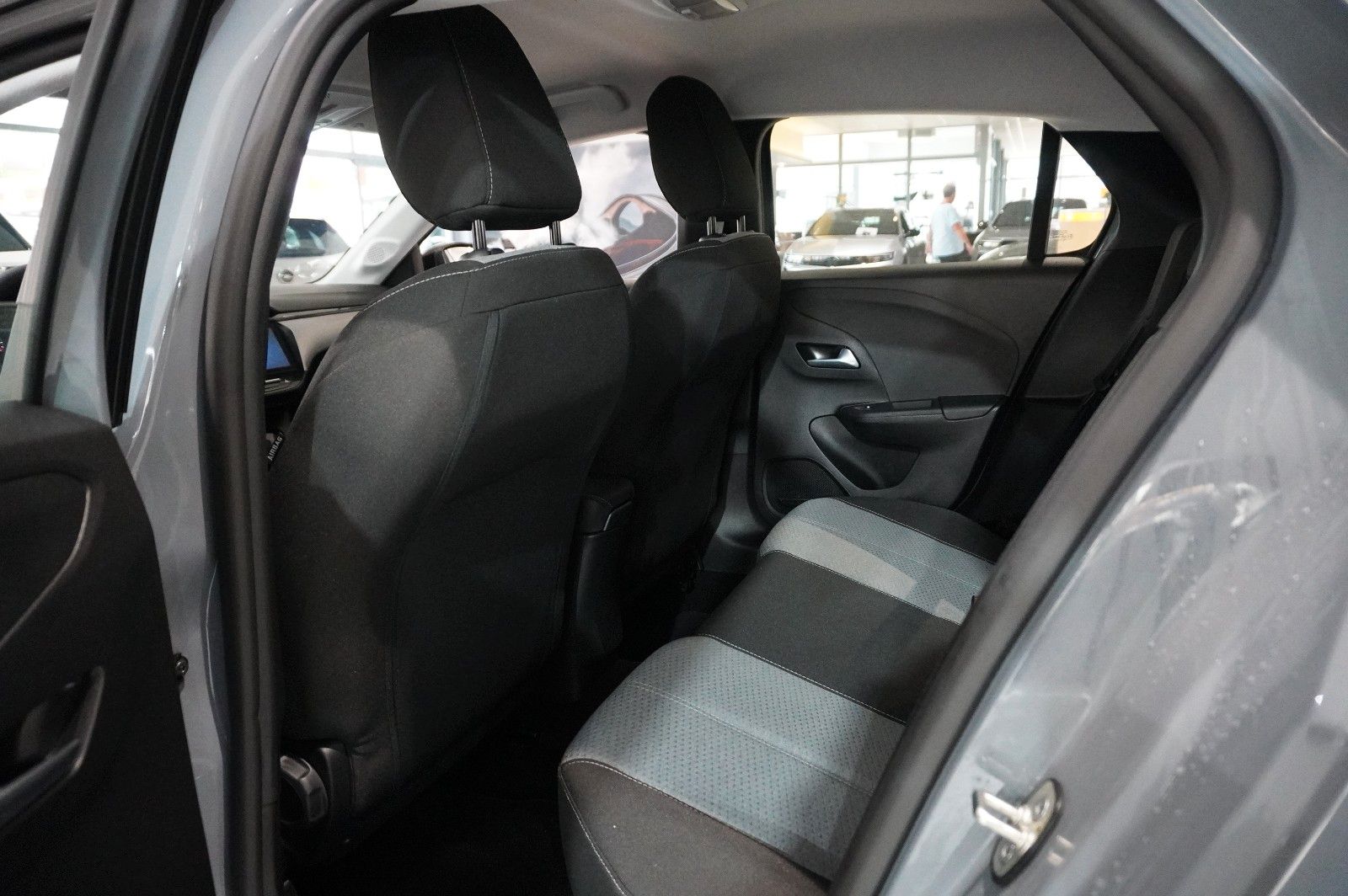 Fahrzeugabbildung Opel Corsa F 1.2T EDIT. 48V DCT NAVI/LED/SPORT/SH/DAB