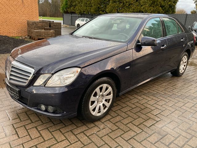 Mercedes-Benz E 220 E -Klasse Lim. E 220 CDI BlueEfficiency