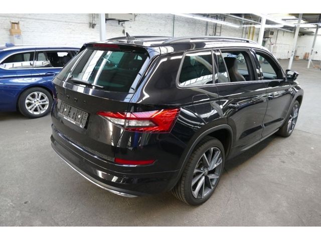 Skoda Kodiaq 2.0 TDI Sportline AHK Pano StHz Navi LED