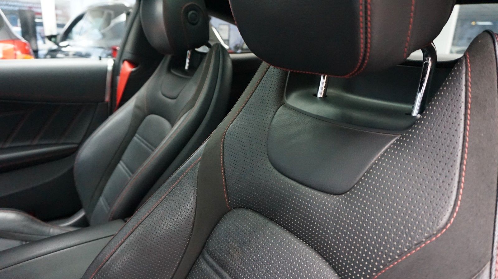 Fahrzeugabbildung Mercedes-Benz C 43 AMG C Coupe 4Matic Scheckheft gepflegt