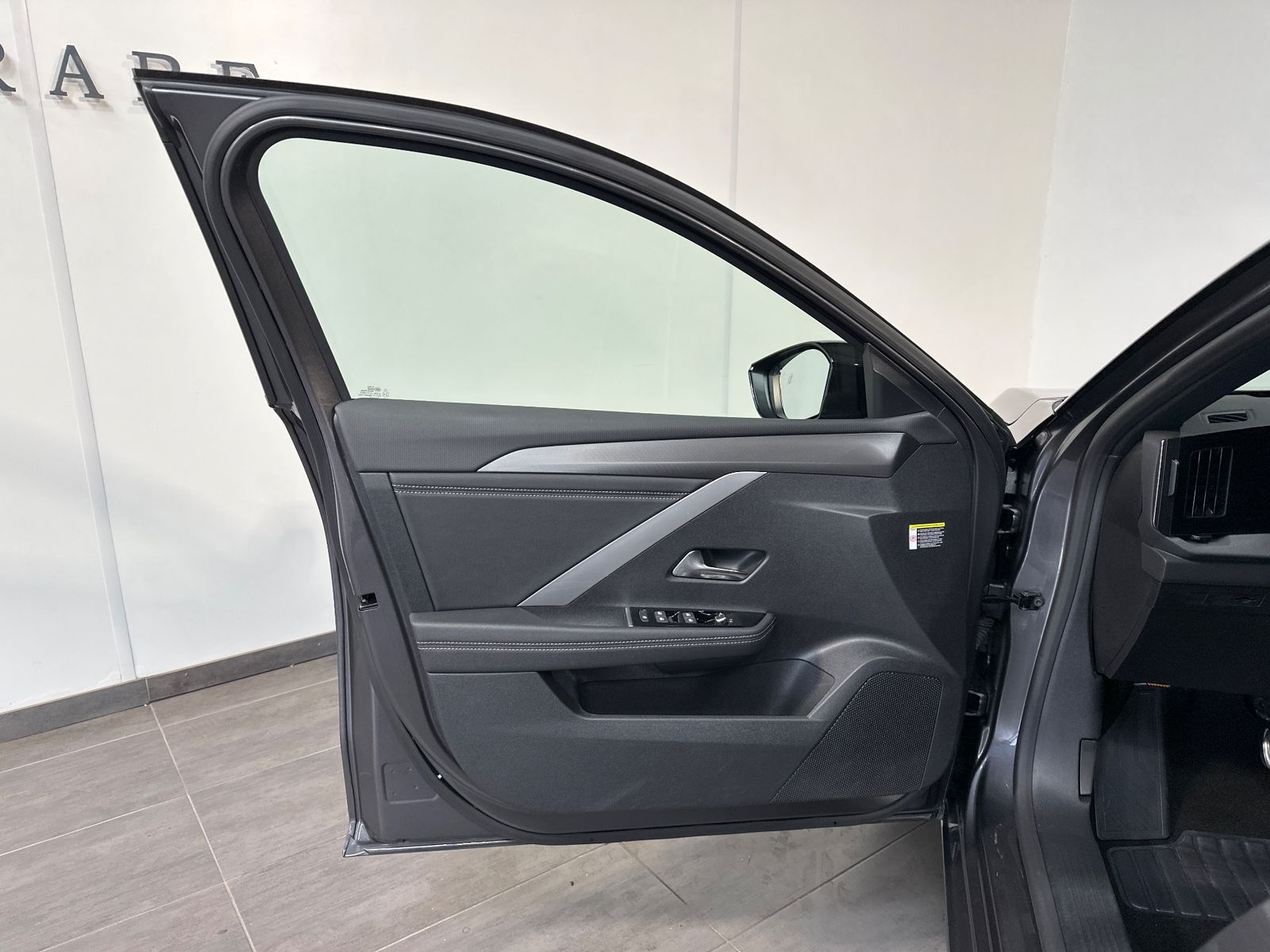 Fahrzeugabbildung Opel Astra Sports Tourer 1.5 D Automatik GS NAV+LED