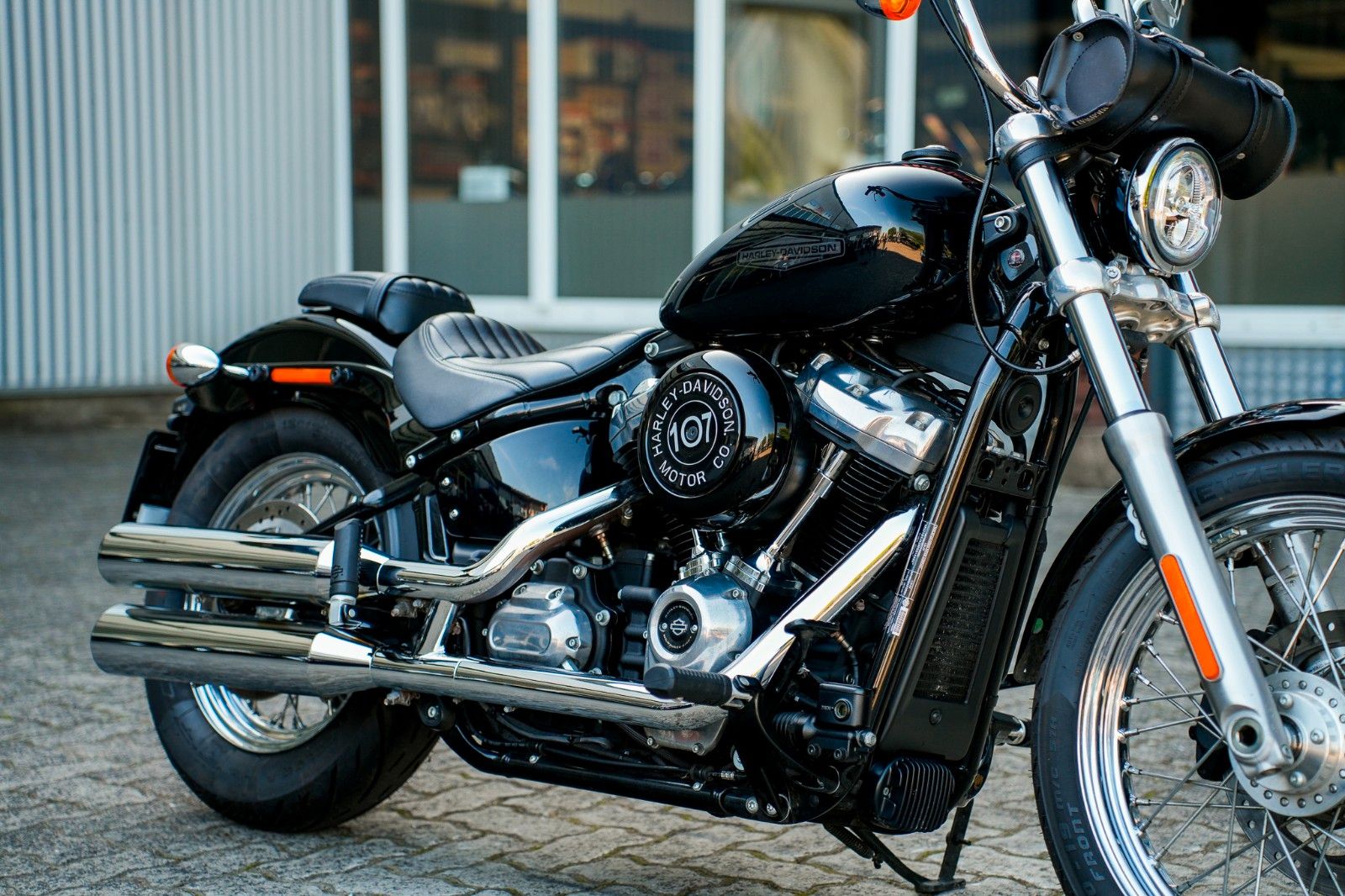 Fahrzeugabbildung Harley-Davidson FXST Softail Standard 107 cui - Soziuskit