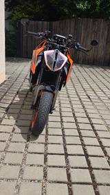 KTM 1290 Super Duke R mit Alarmanlage, TÜV neu - Offers