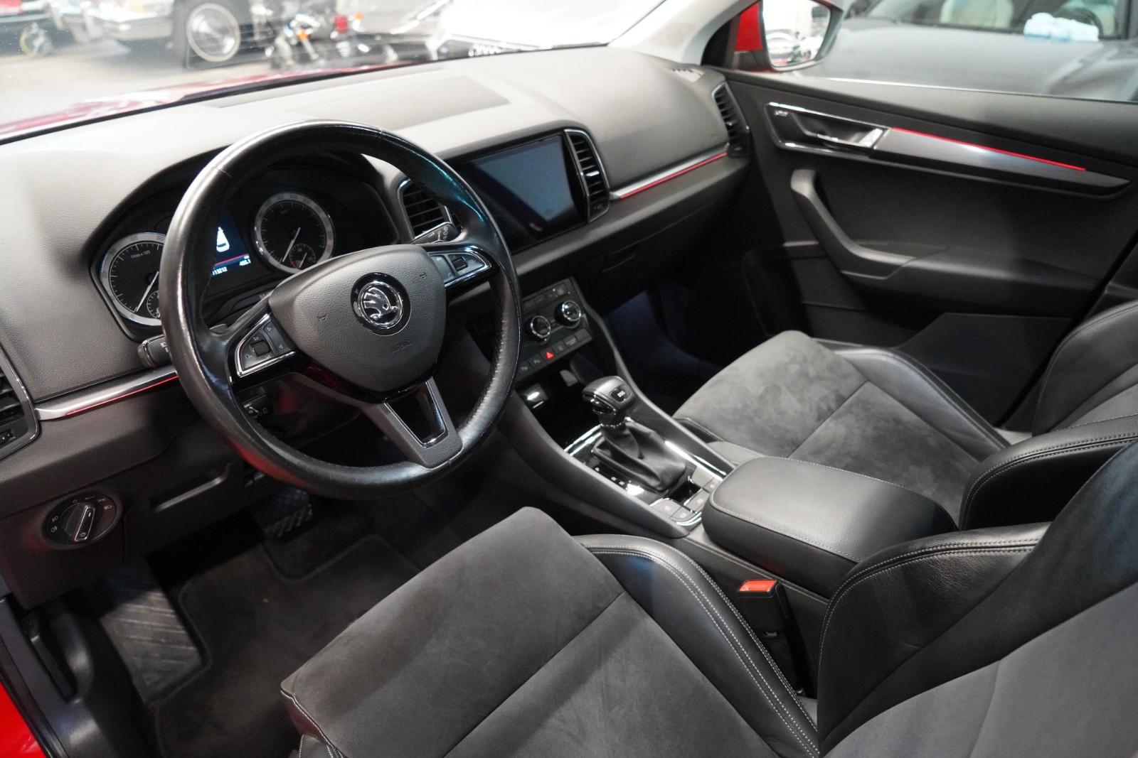 Skoda Karoq 1.5 TSI DSG Style*Unfallfrei*1.Hand*LED*
