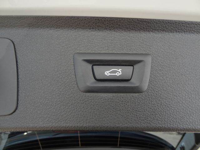 Fahrzeugabbildung BMW 218 Active Tourer/M-Paket/2.Hd/TopZustand/