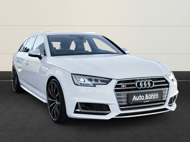Audi S4 Avant 3.0 TFSI quattro+HUD+Pano+ACC+AHK+1.Han