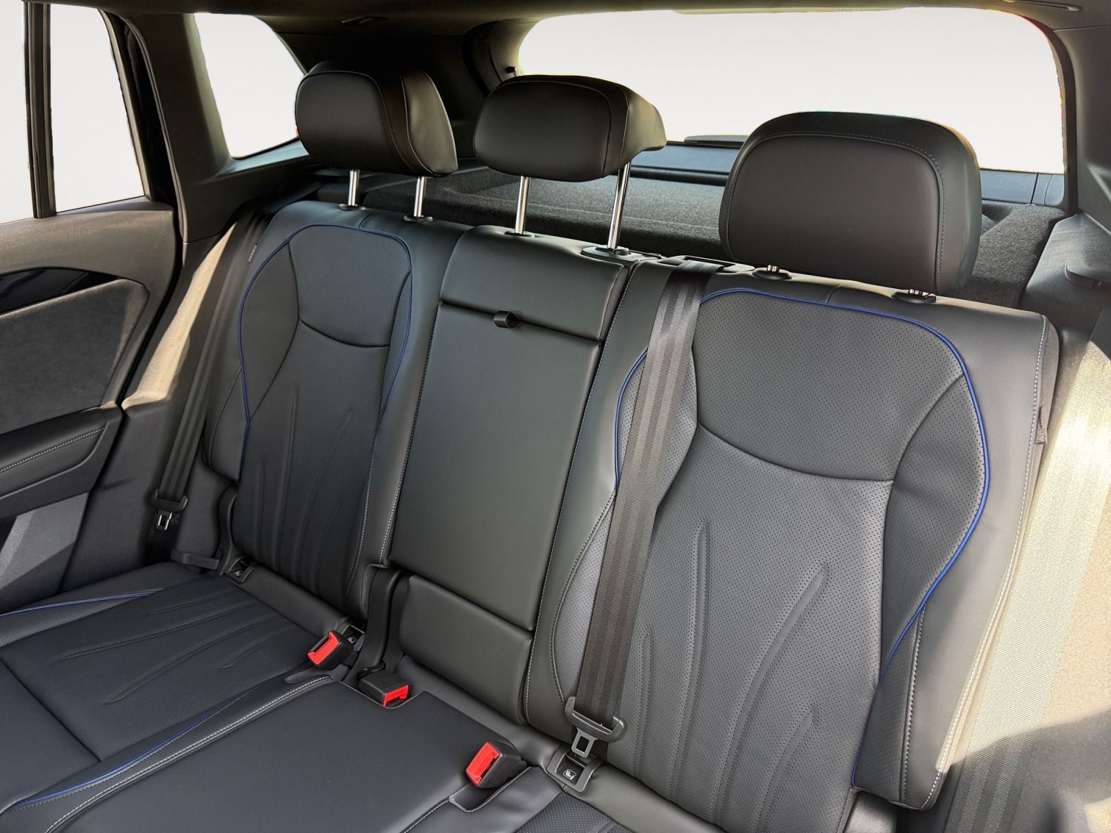 Volkswagen Tiguan - Bild 14