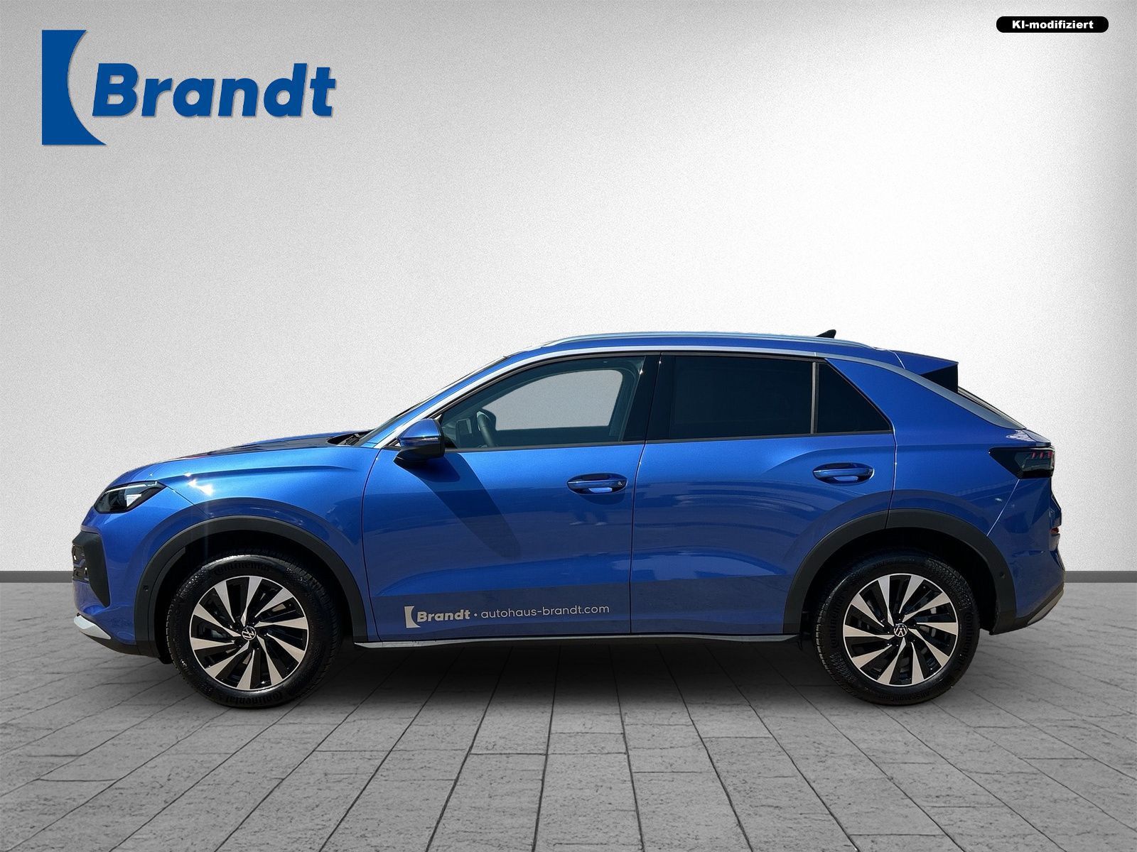 Volkswagen T-Roc 1.5 eTSI Style DSG MATRIX KAMERA ACC AHK foto 2