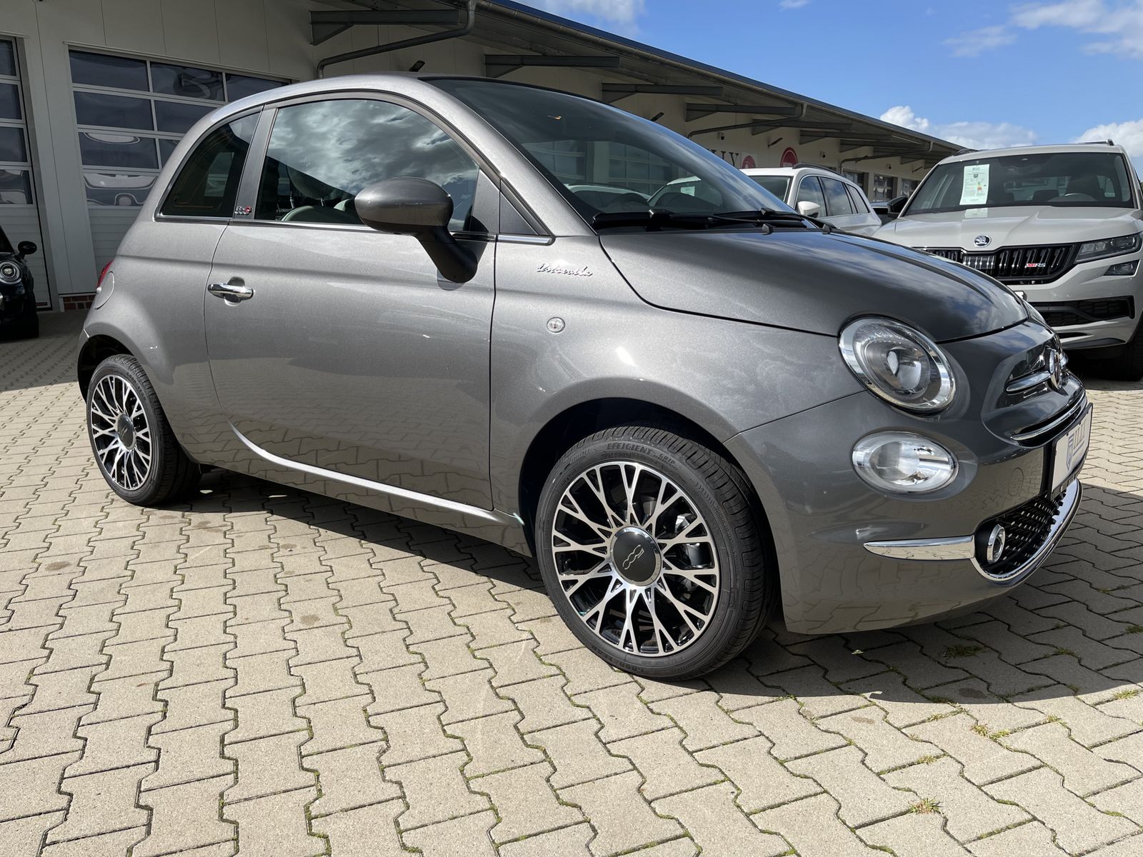 Fahrzeugabbildung Fiat 500C 1.2*Dolcevita*LED*PDC*Temp*Klima*