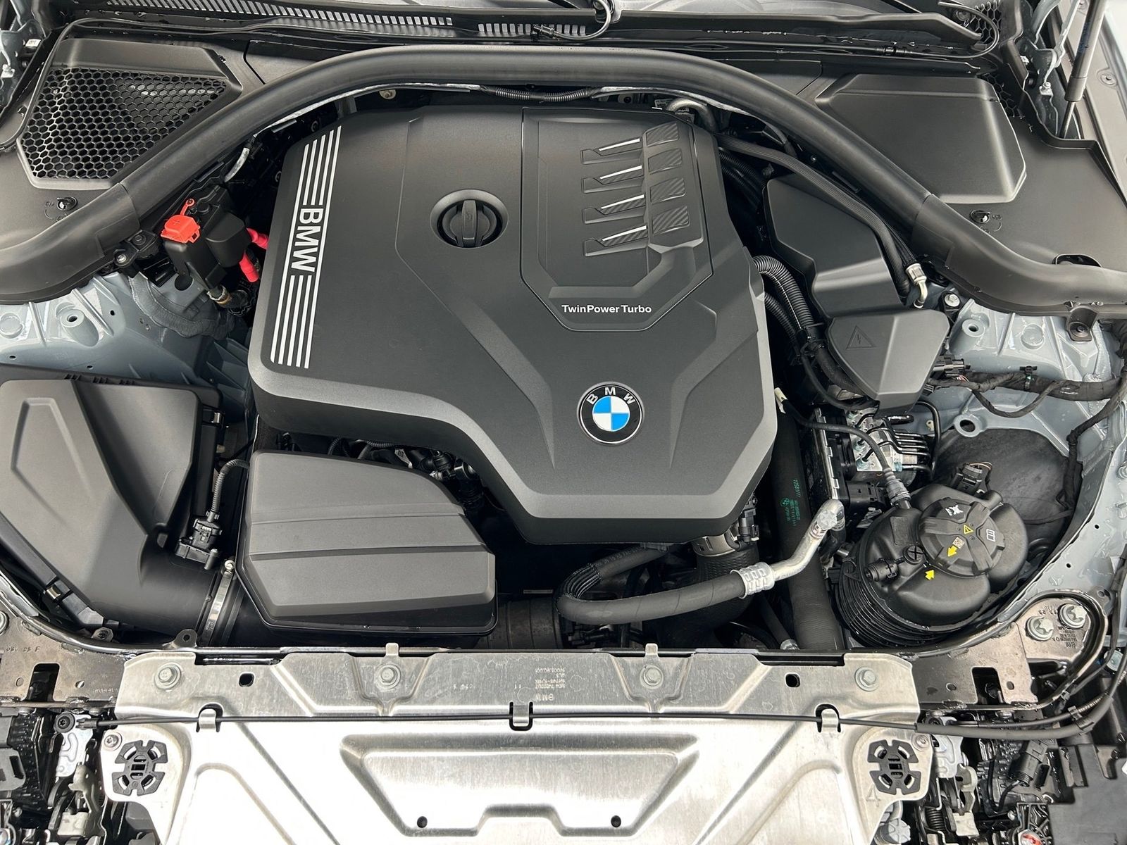 BMW 218 - Bild 16