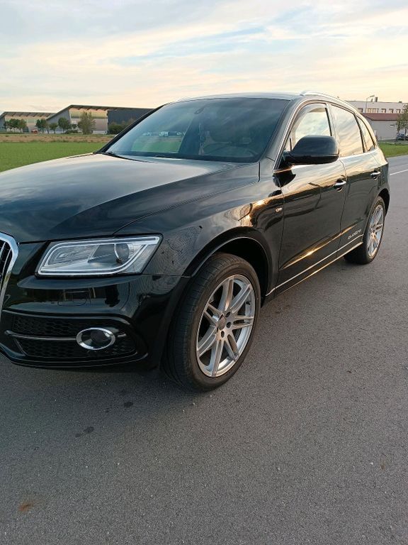 Image of Audi Q5