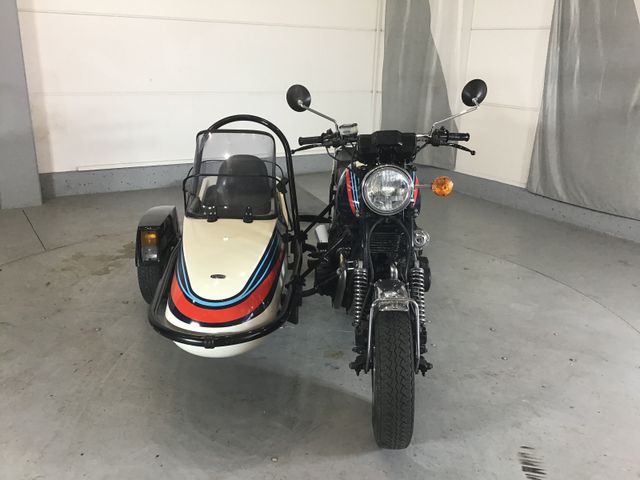 Fahrzeugabbildung Yamaha XS 1100 Martini Edition VB