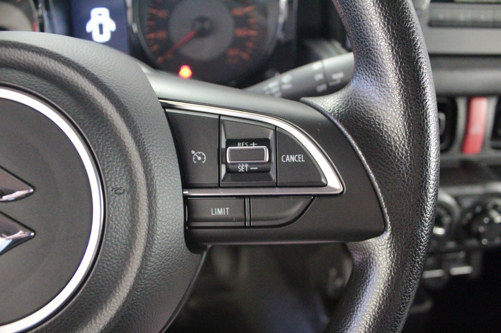 Fahrzeugabbildung Suzuki Jimny AllGrip NFZ Comfort *TOP-ZUSTAND!!!*
