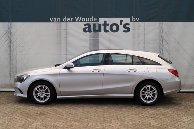 Mercedes-Benz CLA 200 Shooting Brake 200d automatik Business -