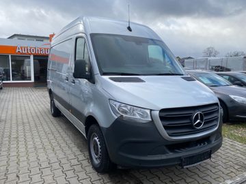 Fahrzeugabbildung Mercedes-Benz Sprinter 314 L2H2*Kamera*PDC*SHZ*Schwingsitz*
