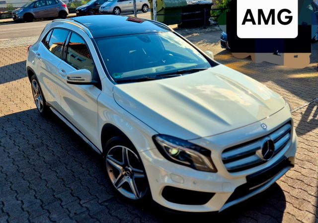 MERCEDES-BENZ GLA 180 Kamera-Navi-LED- Panorama-AMG SPORTPAKET