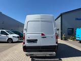 Renault Master III Kasten L2H2 HKa 3,5t Navi/AHK/Kamera+ - Renault Master: 2.2