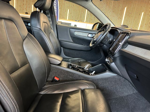 MYAUTOCENTER – Gebraucht- und Jahreswagen mit Werkstattservice in Pfaffenhofen Volvo XC 40 XC40 Inscription AWD *2. Hand*360°Kamera*