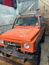 Suzuki Samurai mit vielen Teilen - Suzuki aus 1991
