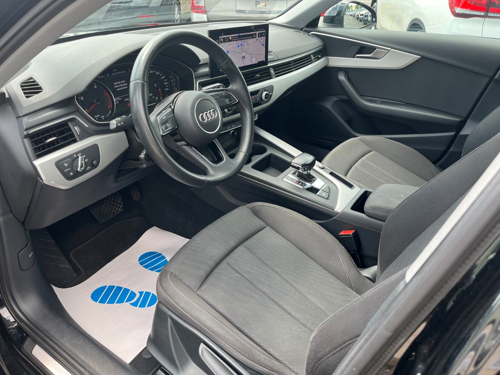 Fahrzeugabbildung Audi A4 Avant 35 TDI basis Aut. Navi LED 1.HAND PDC