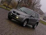 Suzuki Grand Vitara 2.0 Club 4x4 TÜV NEU S-HEFT KLIMA - Suzuki Grand Vitara: 2.4