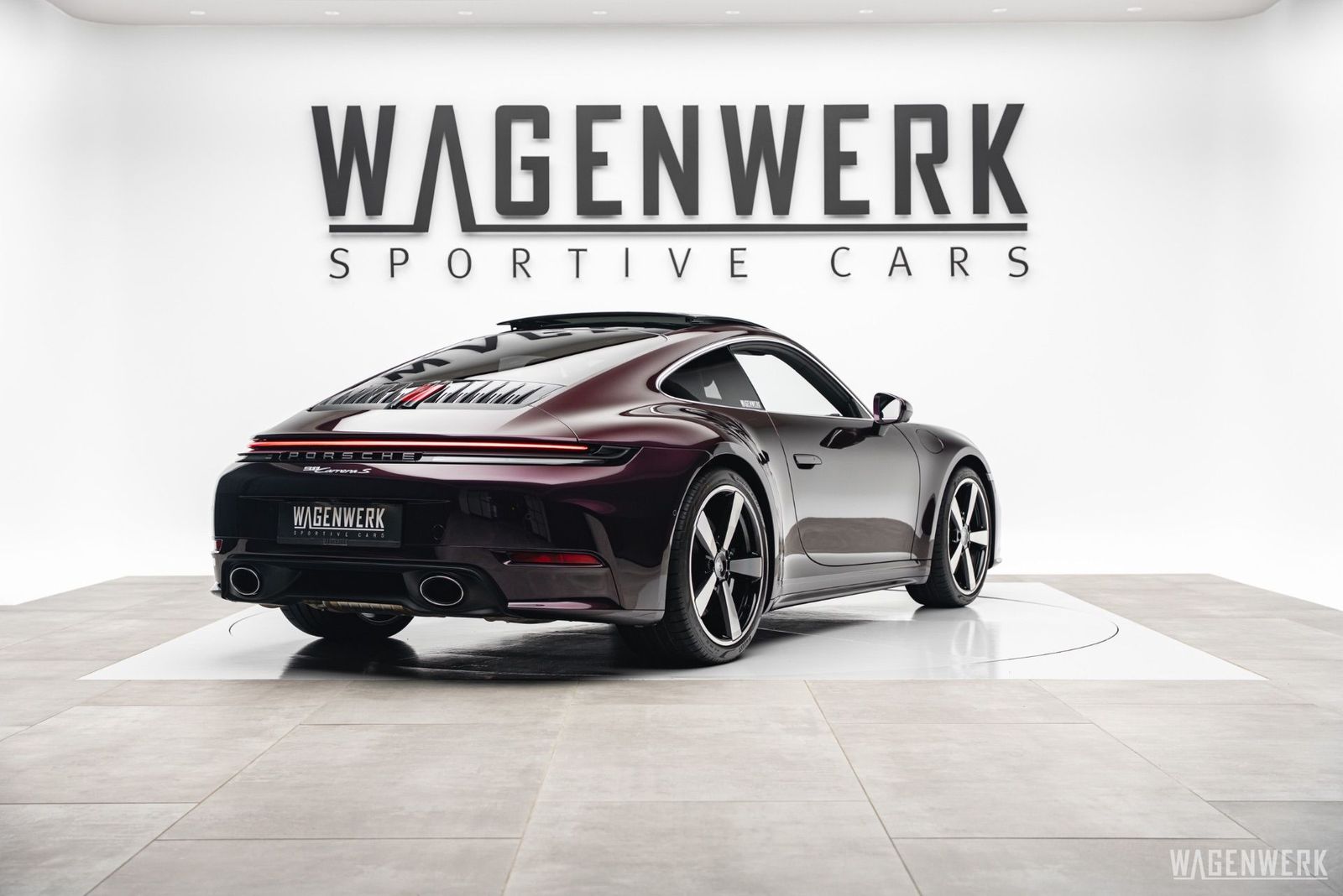 Porsche 911 992.2 Carrera S PTS AMETHYST SPORTDESIGN 18W imagem 3