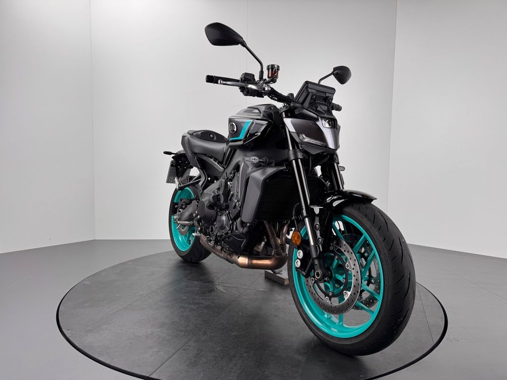 Fahrzeugabbildung Yamaha MT-09 Y-AMT 35 KW *TOP-ZUSTAND *SERVICE NEU
