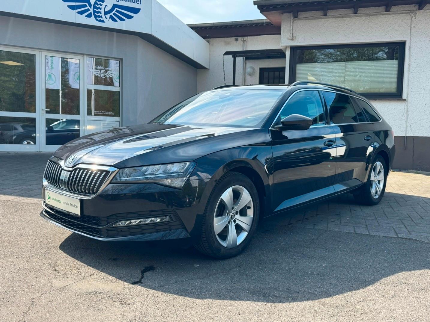 Skoda Superb Combi 2.0 TSI, OPF - AHK, Navi, LED, ACC