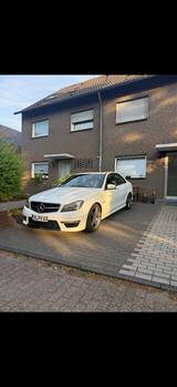 Mercedes-Benz C63 AMG Facelift | DE-Fzg. | Scheckheft MB - Mercedes-Benz C63 aus dem Jahr 2012
