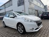 Peugeot 208 Allure - Peugeot 208 Gebrauchtwagen in Stuttgart