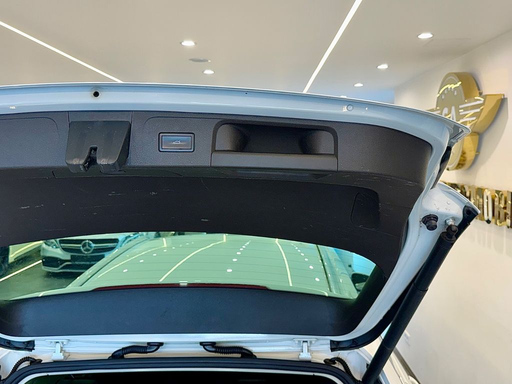 VW Passat Variant - Bild 20