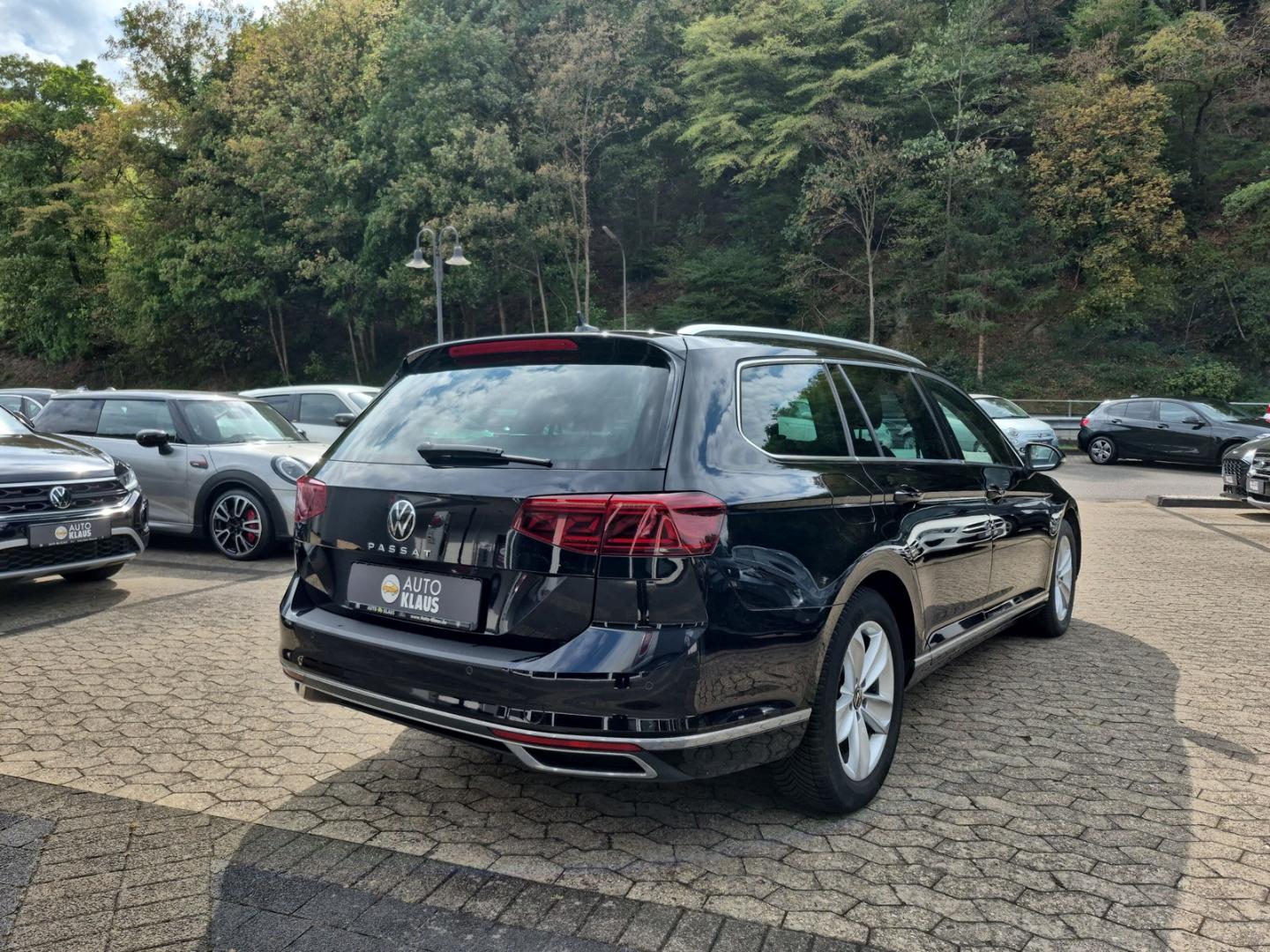 Volkswagen Passat Elegance 2.0T NAVI MatrixLED Kame, миниатюра 3